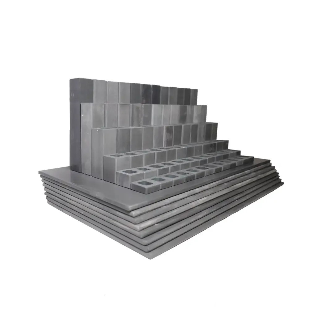 80-piece kiln furniture set for L&L X2836 DaVinci model kiln, includes full complement of silicon carbide shelves and posts.