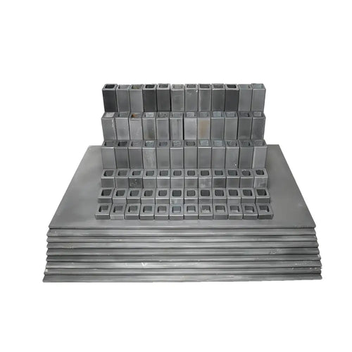 L&L DaVinci T3427 81-piece kiln furniture set, professional pottery firing accessories for electric kilns, includes posts and shelves.
