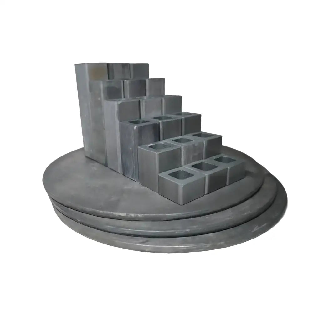 A 21-piece kiln furniture set designed for Skutt 714 kilns, featuring assorted high-temperature refractory shelves, sturdy posts, and support stilts, neatly displayed for professional ceramic and pottery firing applications.