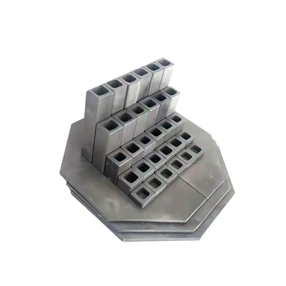  Complete silicon carbide kiln furniture kit compatible with Skutt models KM822, KM818, KM818P, and KS818, includes shelves and posts.